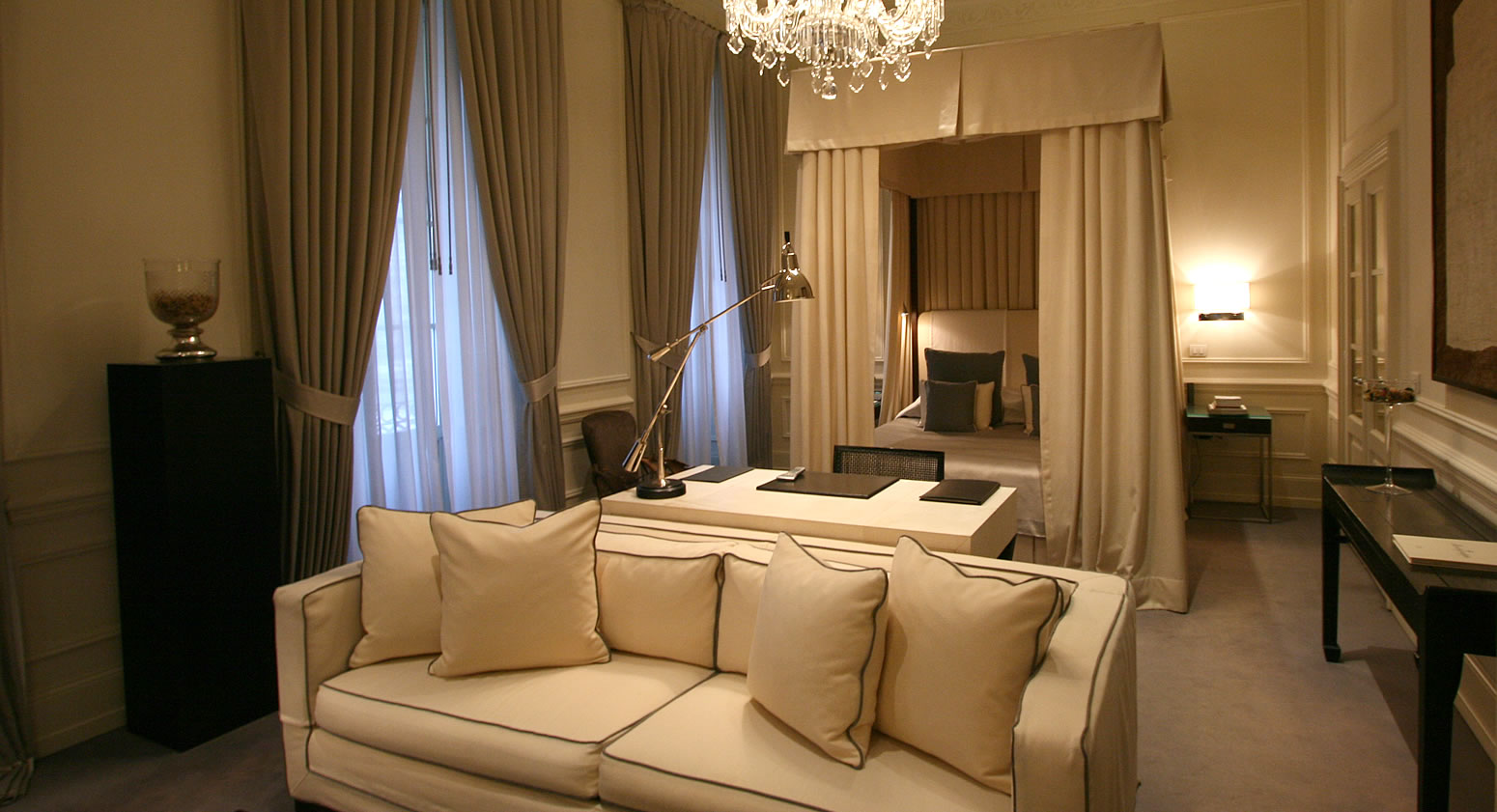 Luscious travel: JK Place hotel in Florence, Italy
